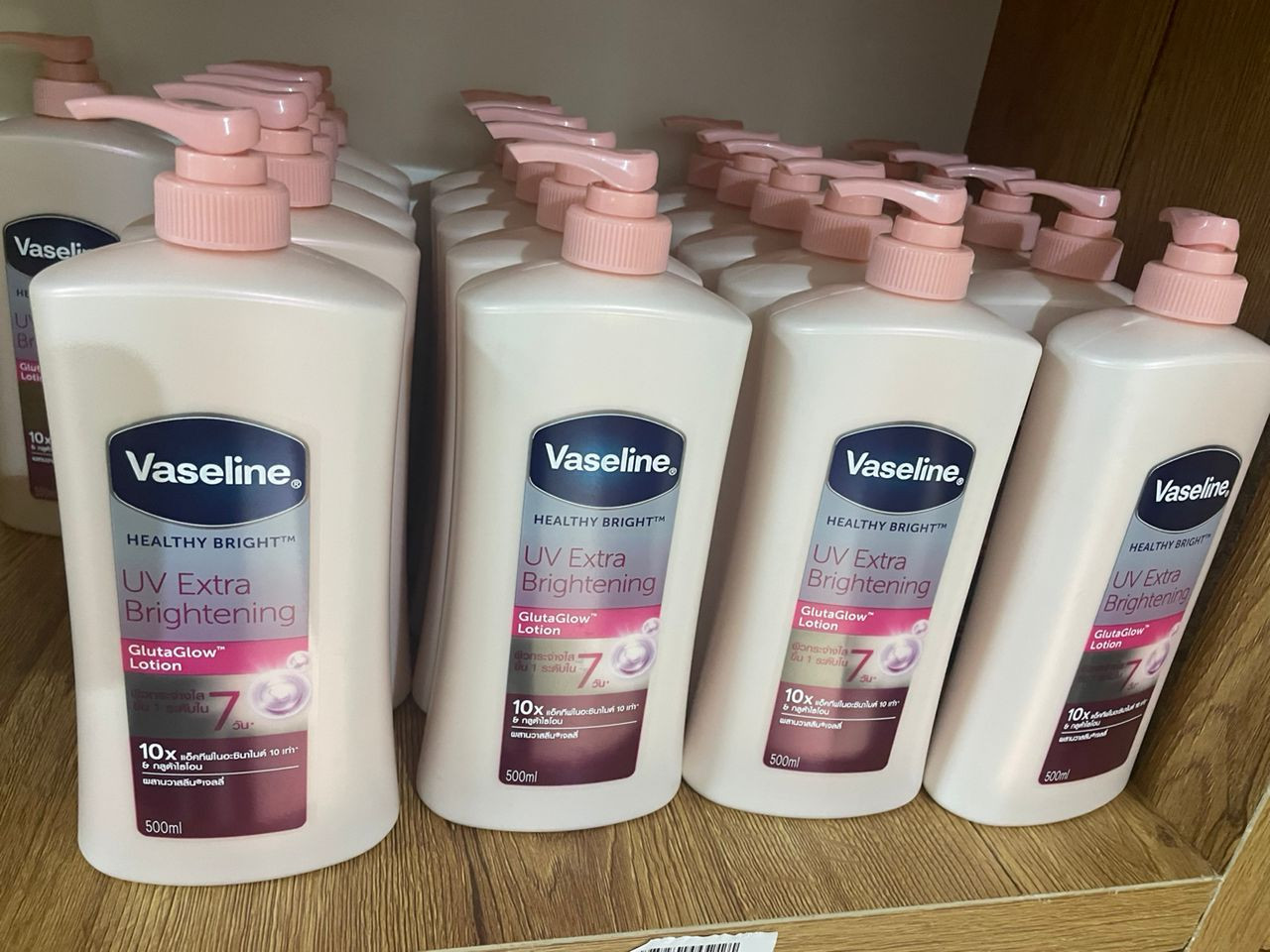 VASELINE UV EXTRA BRIGHTENING 500ML - carton